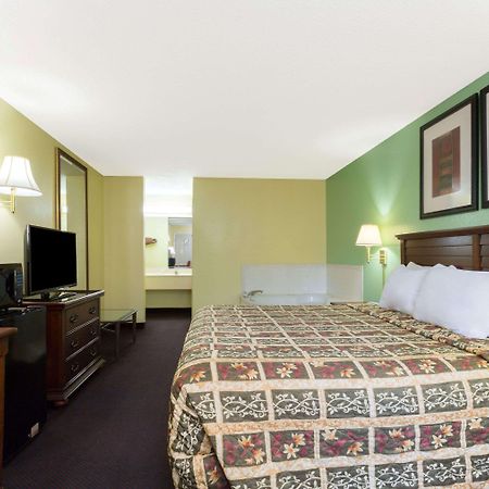 Days Inn Lamont/Монтиселло Экстерьер фото